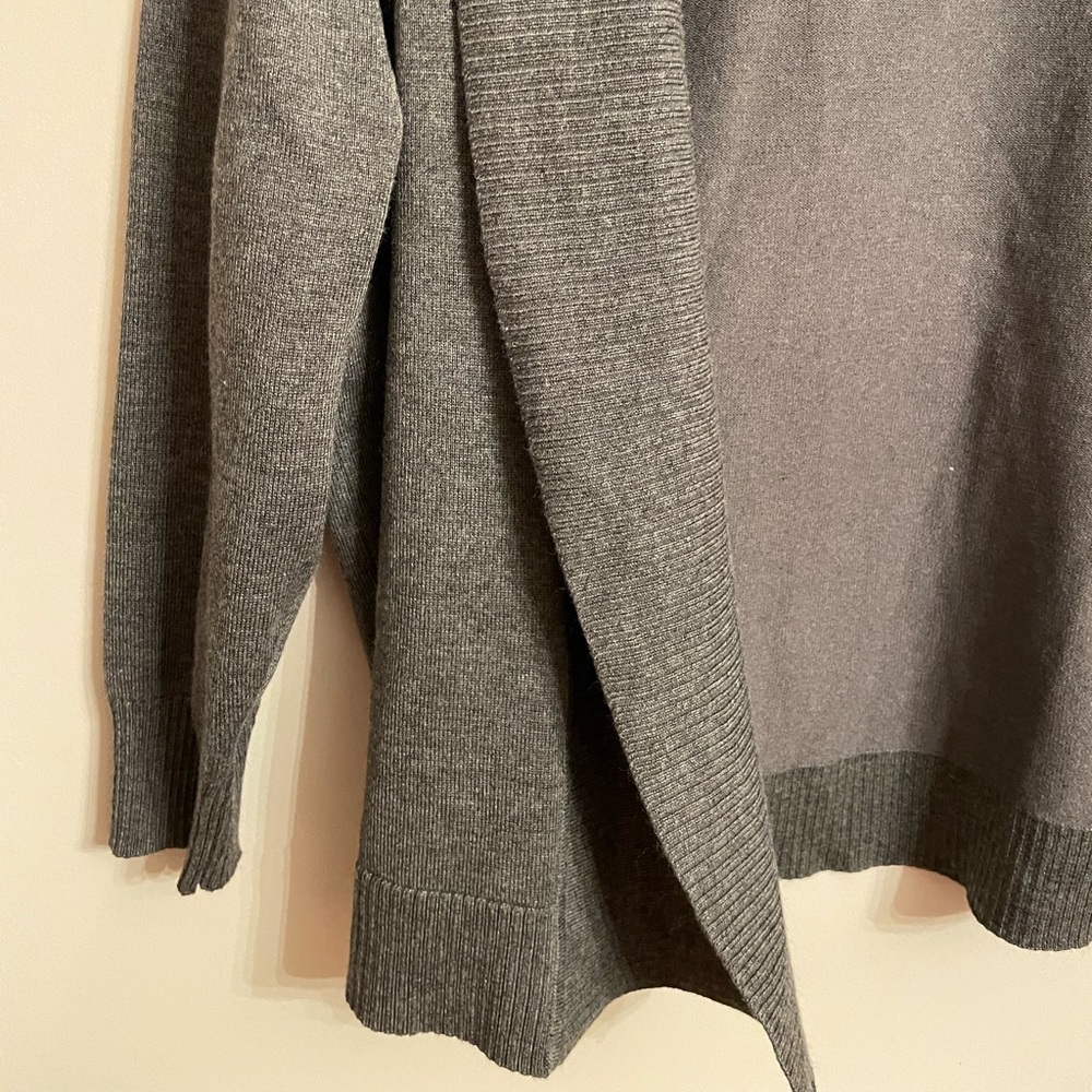 Gray Cardigan - Picture 2 of 4